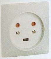 Розетка силовая 2К+З Legrand 32А 55812